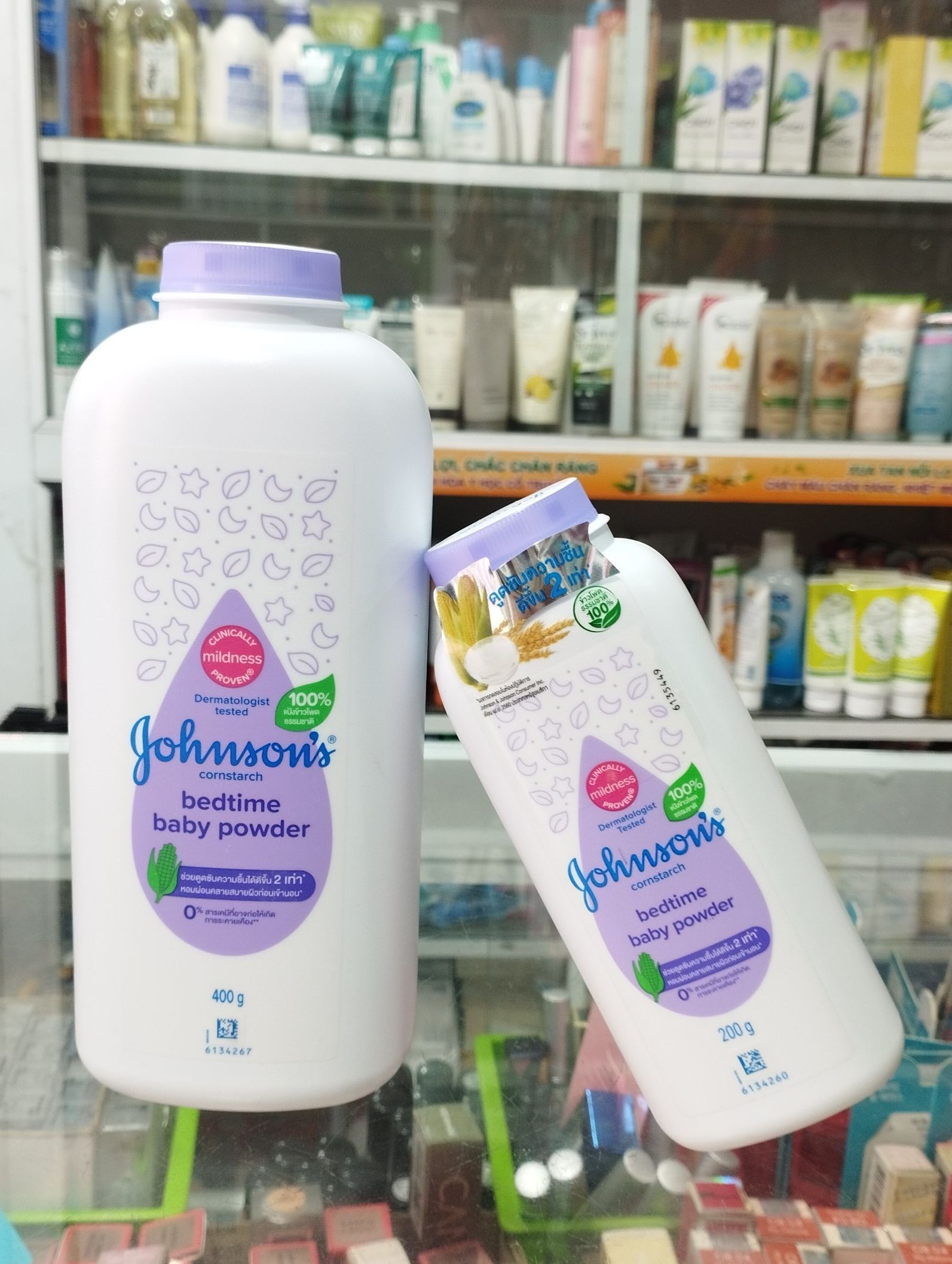 Phấn Rôm Johnsons Baby 200g - 400g ( màu tím)