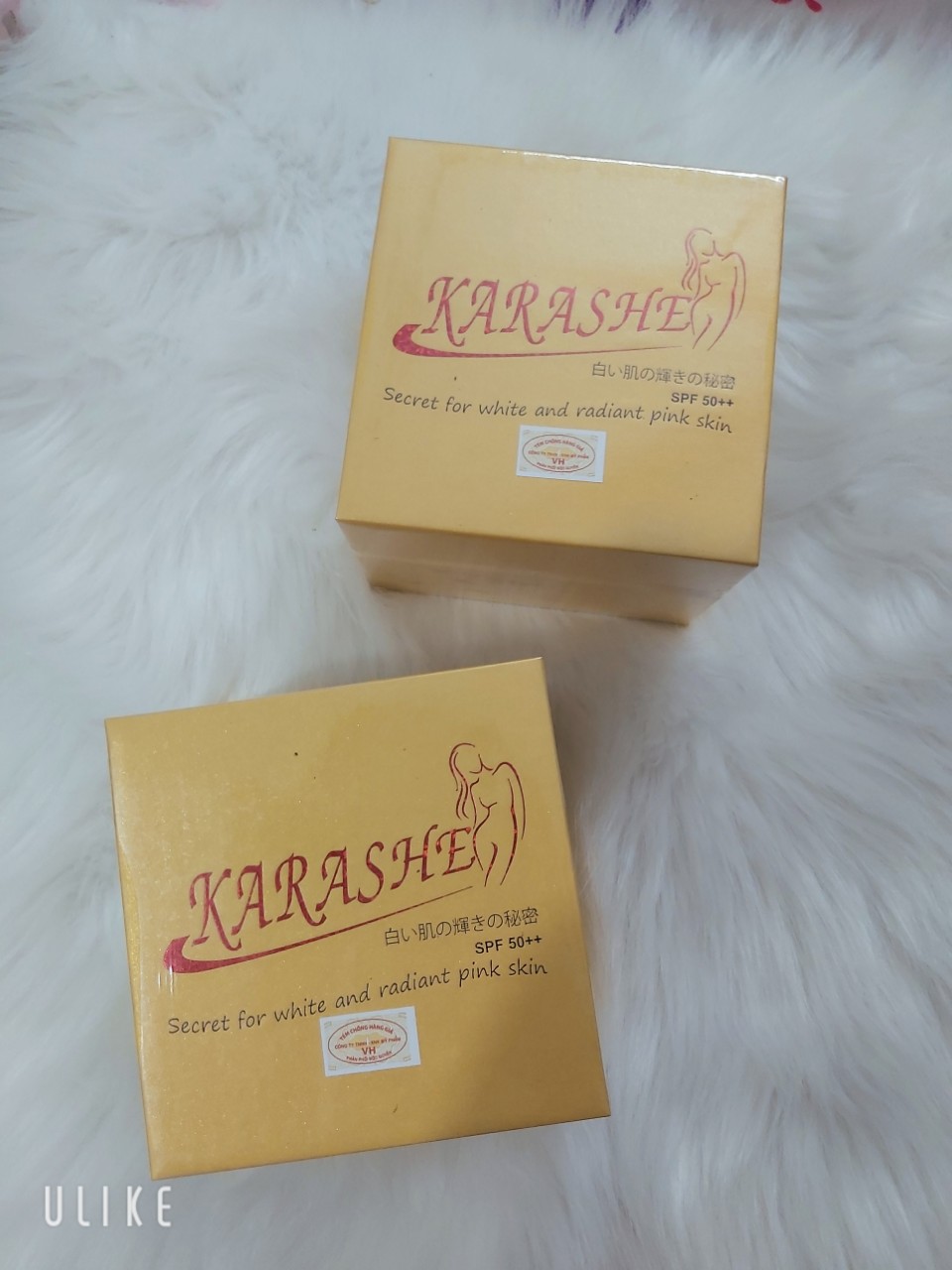 KEM BODY KARASHE DƯỠNG TRẮNG DA