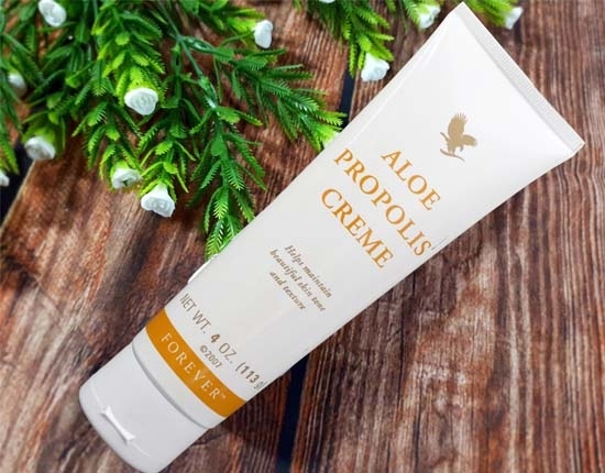 Dưỡng da Aloe Propolis Creme