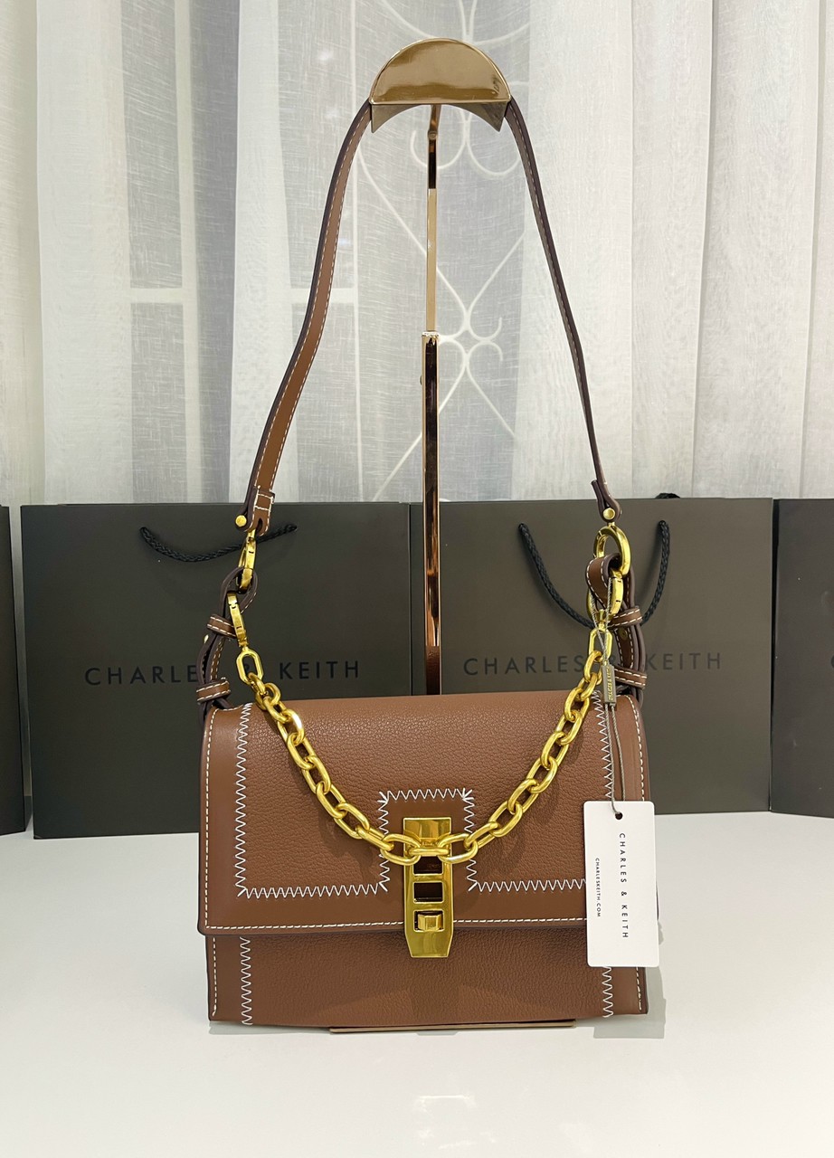 Túi Xách Nữ CNK Đeo Chéo Chỉ Dập Nổi