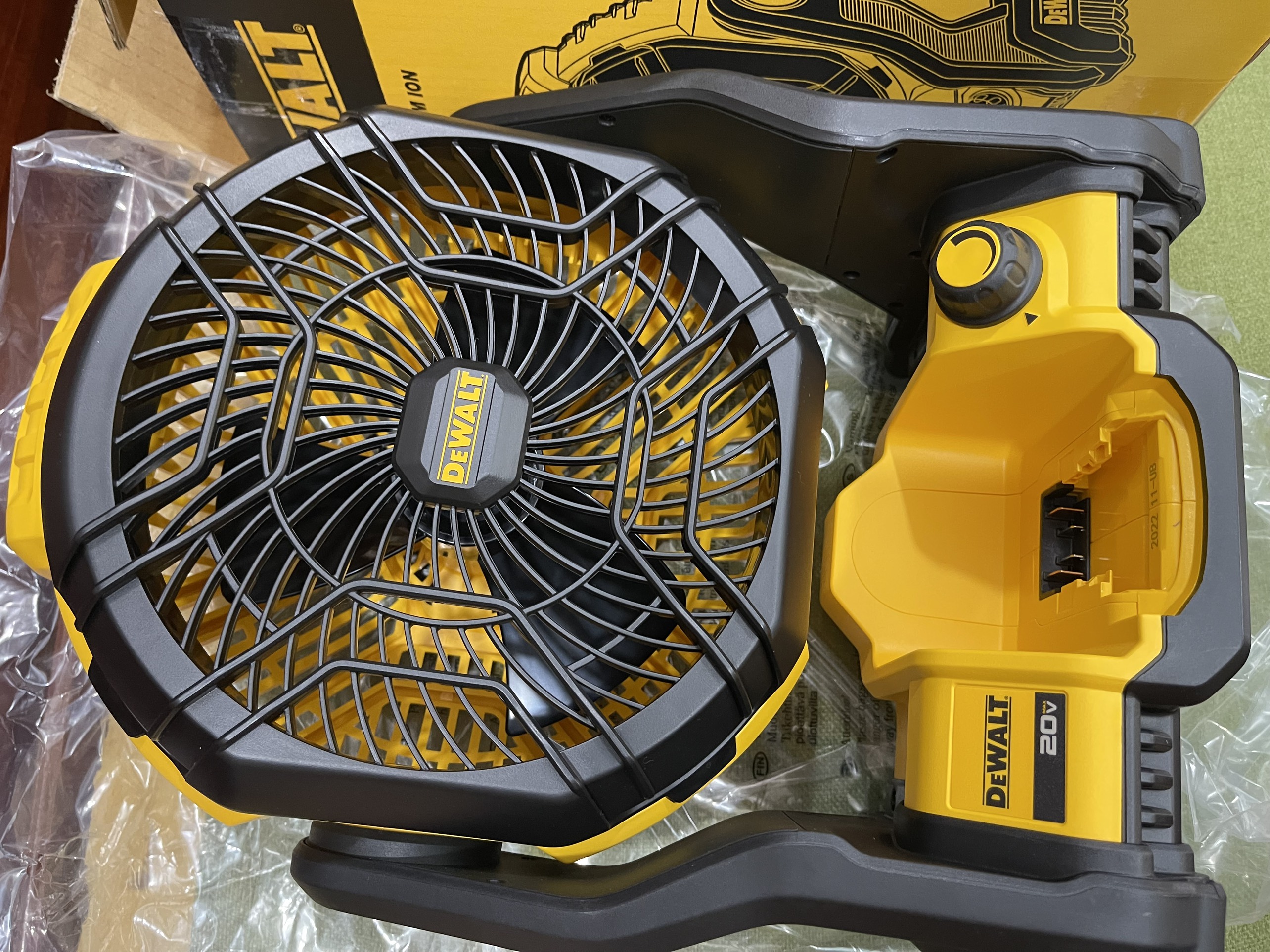 Máy quạt pin Dewalt DCE512N