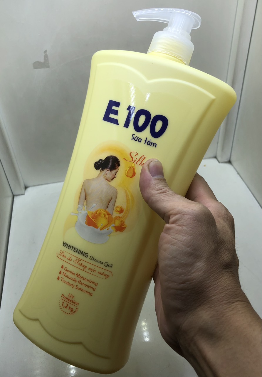 Sữa Tắm E100 Silky Màu Vàng 1200ml