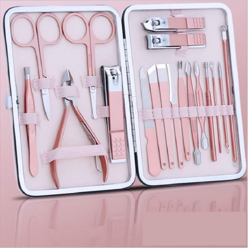Bộ dụng cụ cắt móng tay gồm 18 món tiện lợi