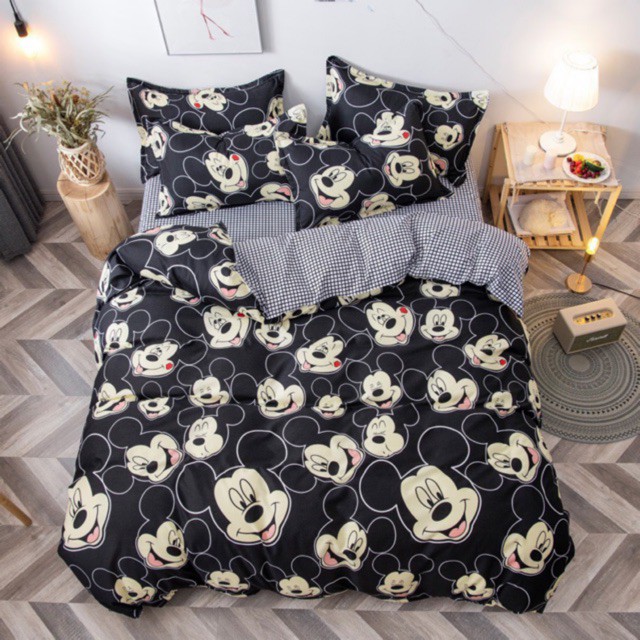 Bộ ga và 2 vỏ gối Cotton Poly Mẫu MICKEY ĐEN