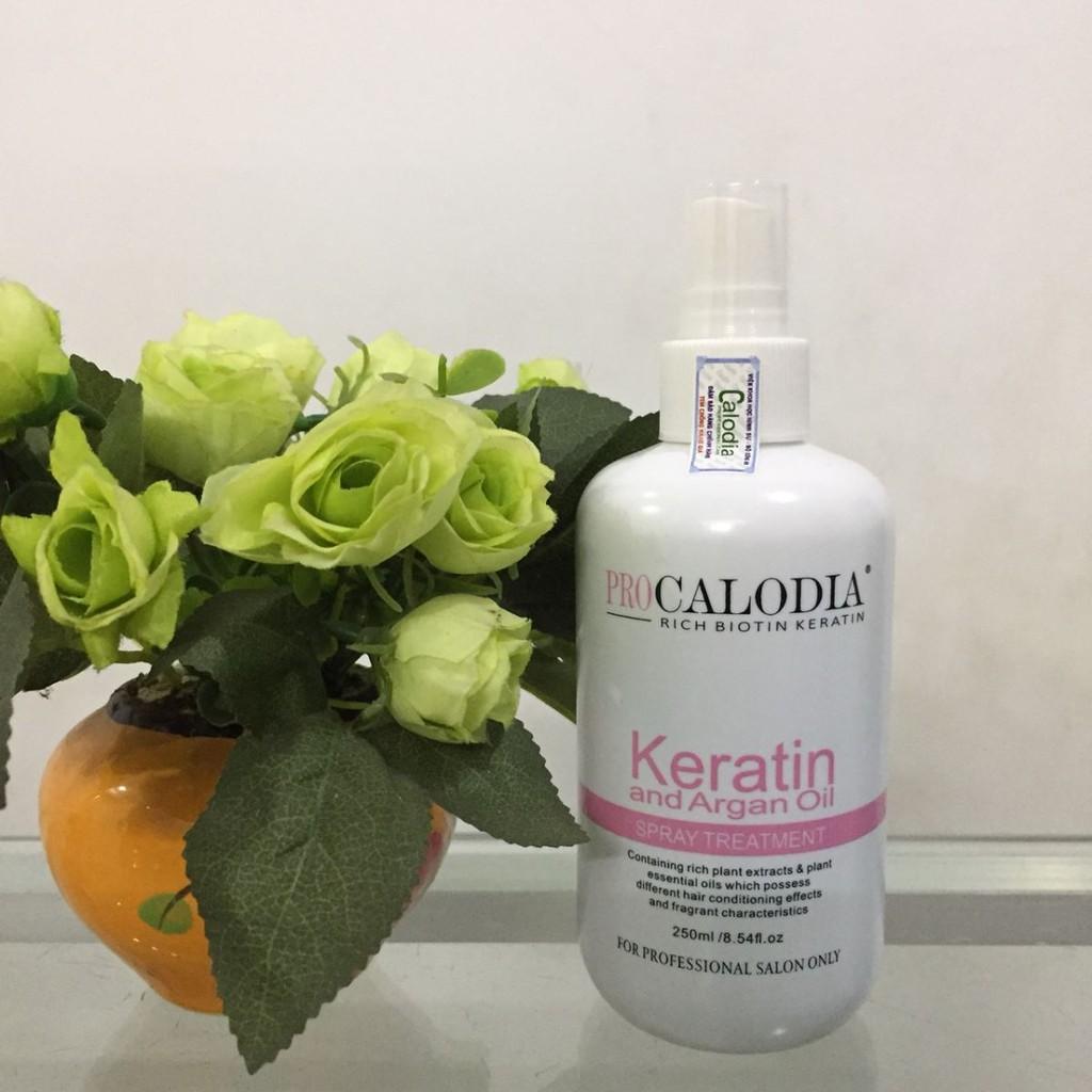 [HCM]Xịt dưỡng tóc Calodia Keratin Spray siêu mềm mượt 250ml