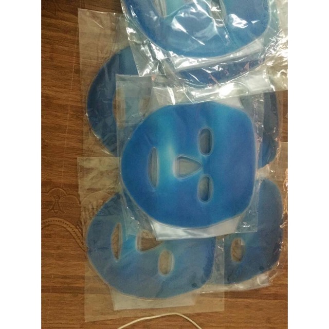 Mặt Nạ Đá Lạnh