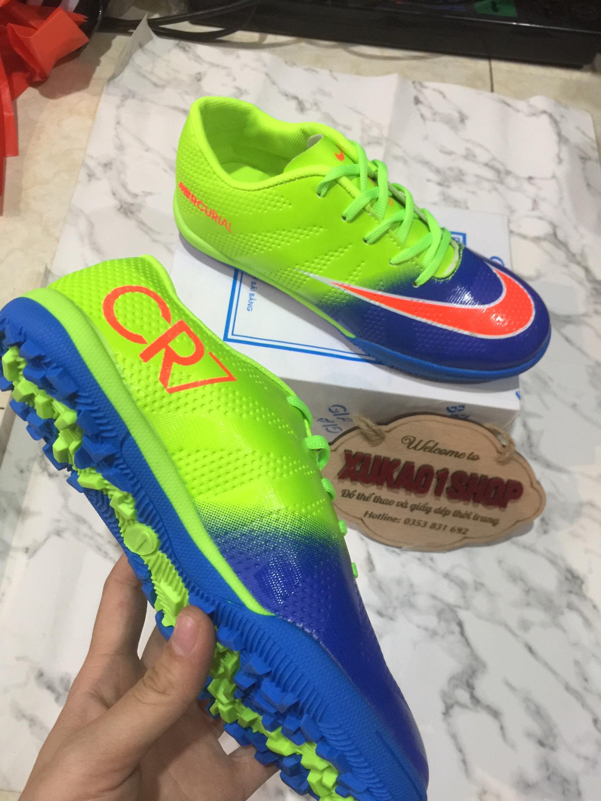 Giầy đá bóng CR7 TRẺ EM,DA XỊN size từ30-44 siêu bền