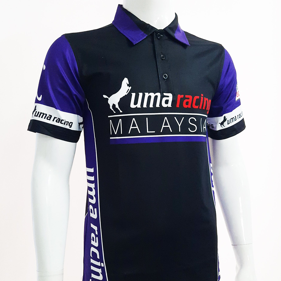 Áo thun nam có cổ tem xe Uma Racing