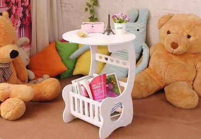 Bàn tròn để đầu giường sang trọng