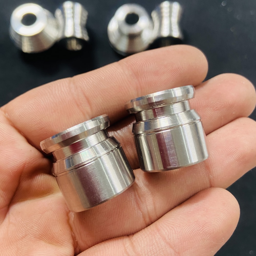 (Thay thế và nâng cấp mới) Bộ cục canh bánh trước INOX 304 sáng bóng gắn xe EXCITER 150 đời 2015 đến 2019, lắp ráp như zin