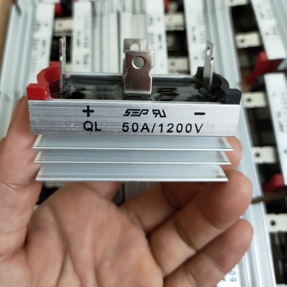 Đi ốt cầu chỉnh lưu 50a 1200v 4 chân