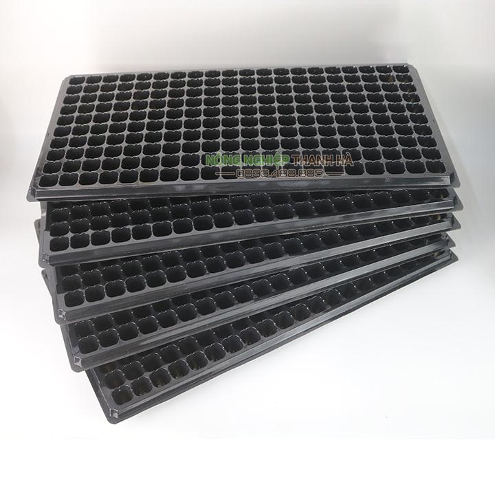 5 Khay ươm hạt giống 200 lỗ