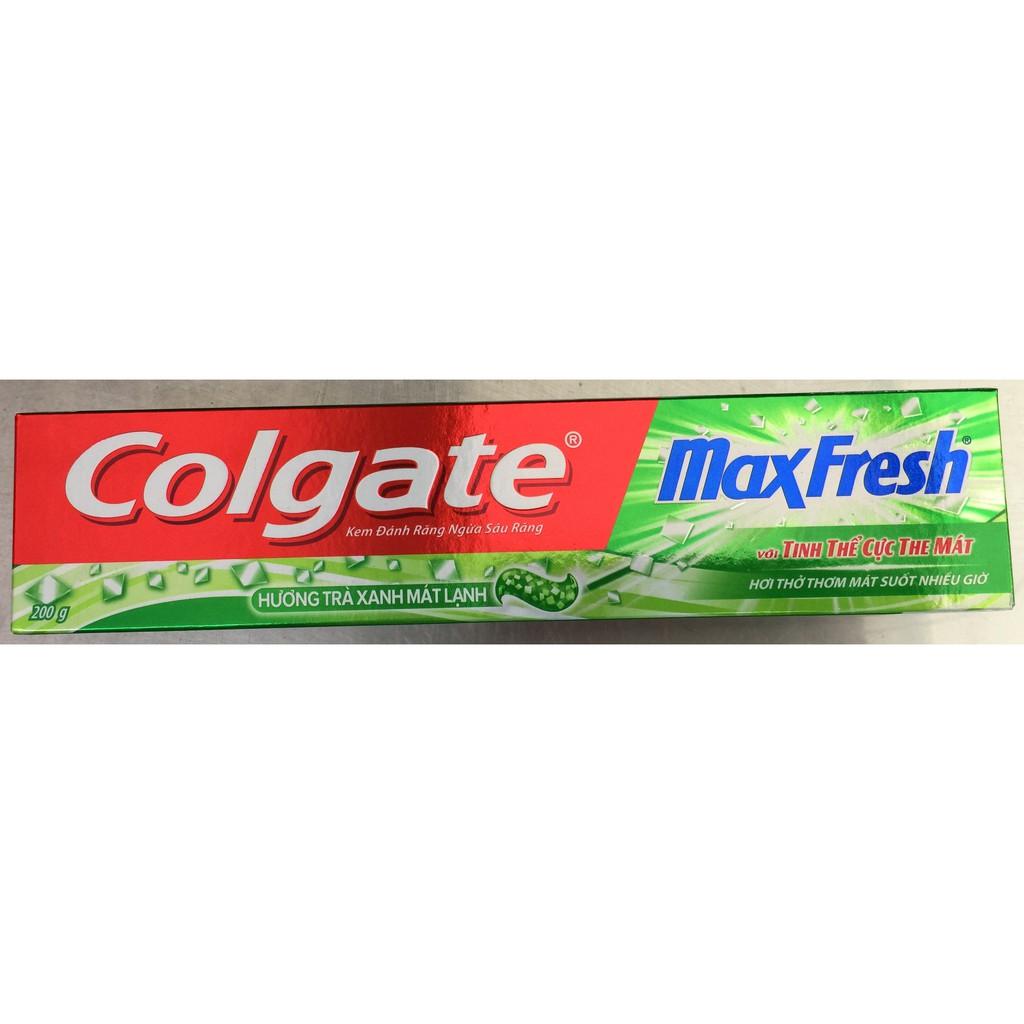Kem đánh răng Colgate MaxFresh hương trà xanh 200gram