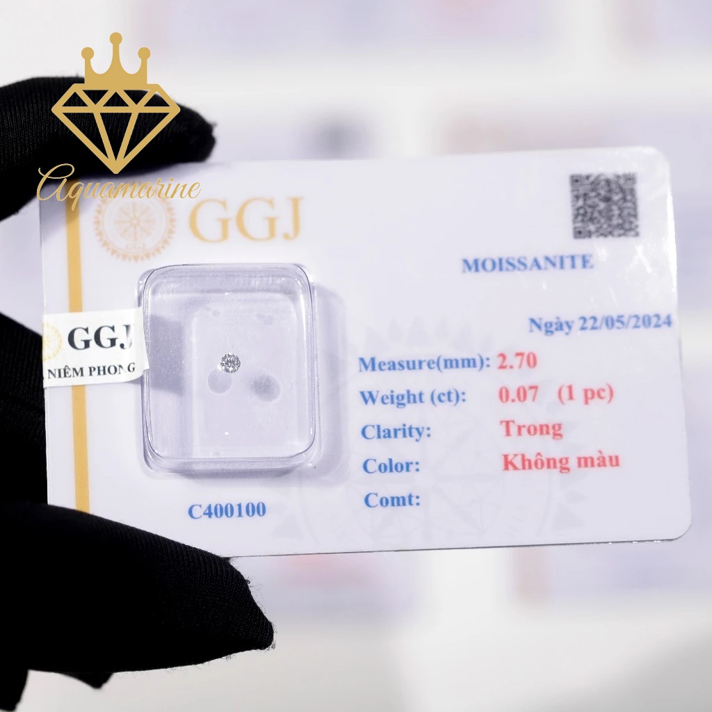 Kim cương nhân tạo gắn răng chân nhọn (Moissanite cao cấp)