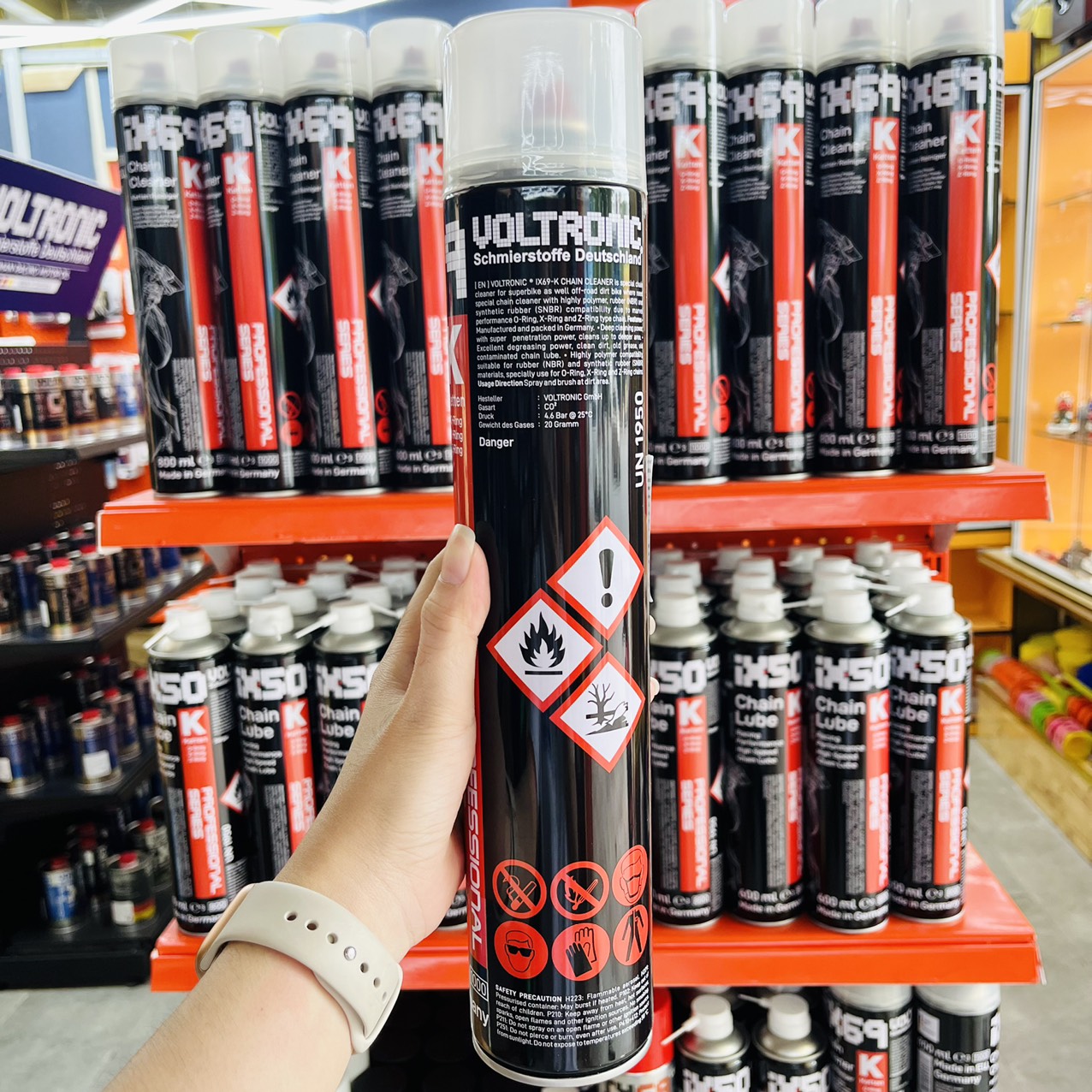[Tặng Cọ] Xịt Rửa Sên Voltronic IX69 800ML Bản Mới