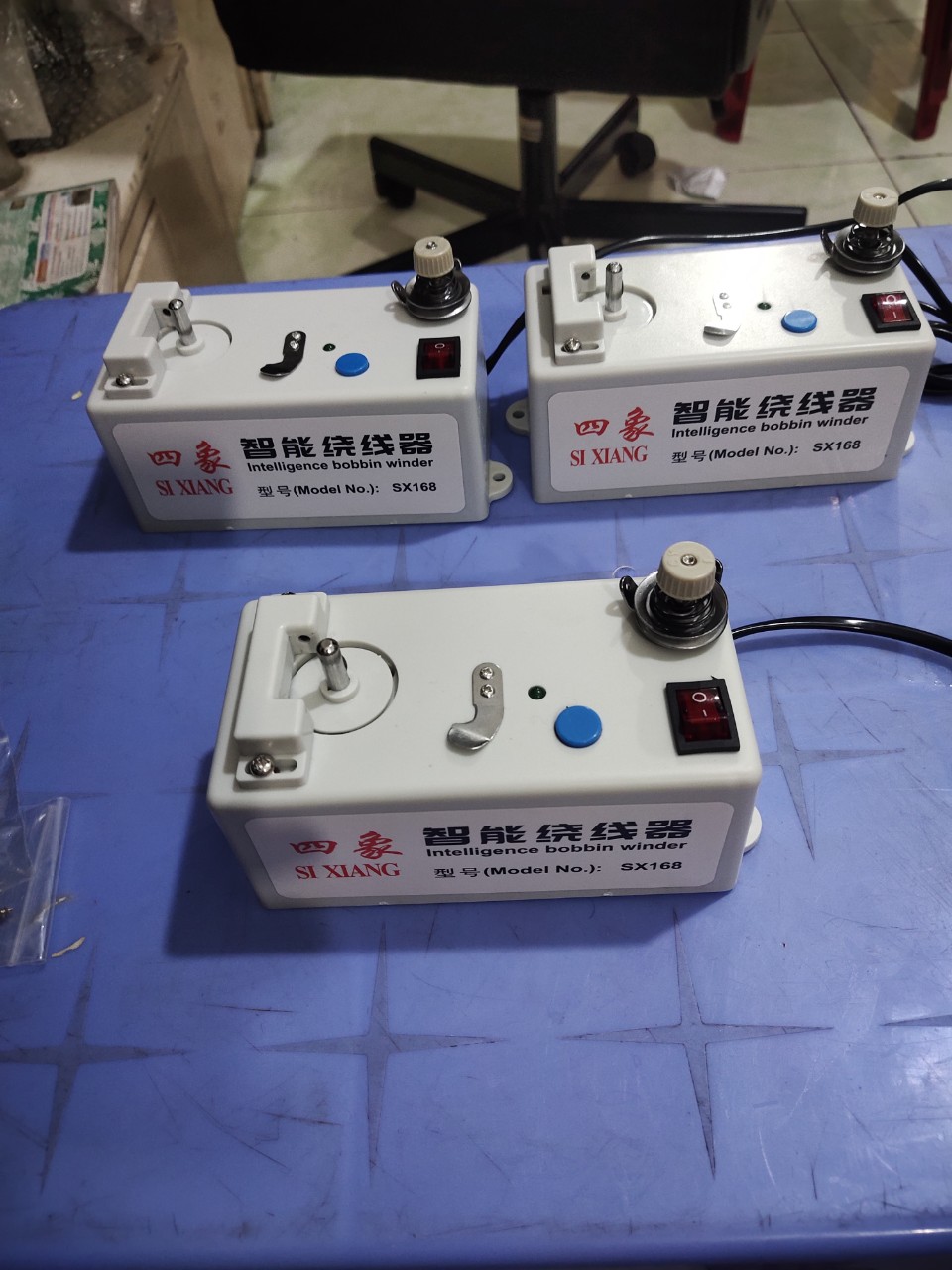 máy quấn chỉ điện tử