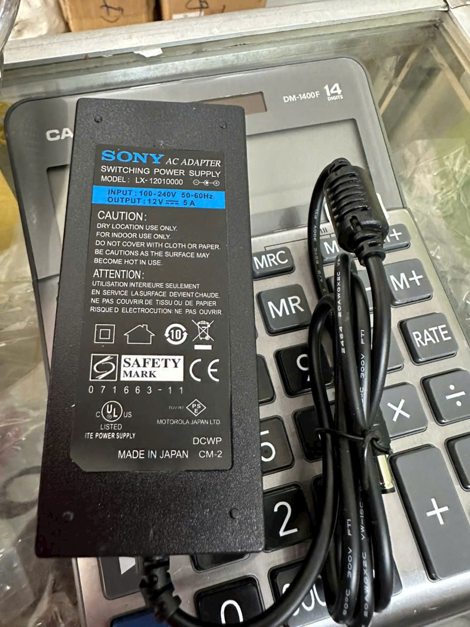 Nguồn nhựa Adapter Đen 12V 2A---3A---5A