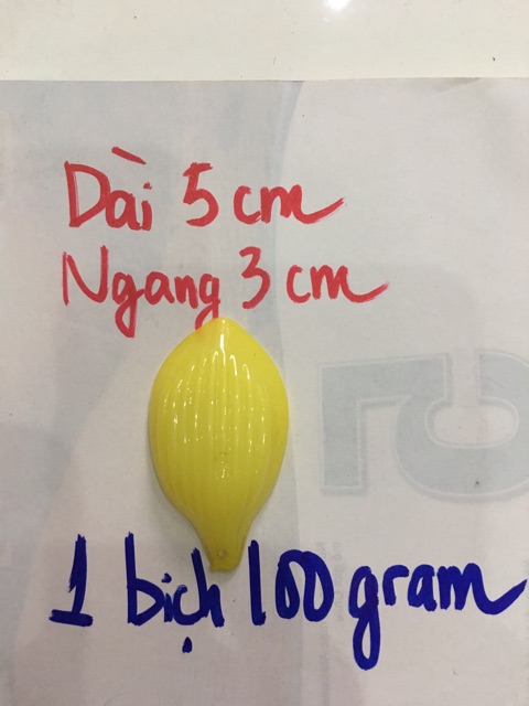Cánh hoa pha lê