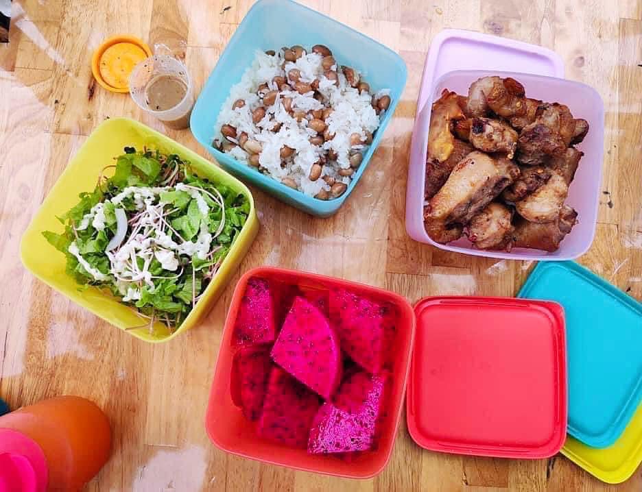 bộ bảo quản thực phẩm MEDIUM SQUARE ROUND 4 Tuppeware