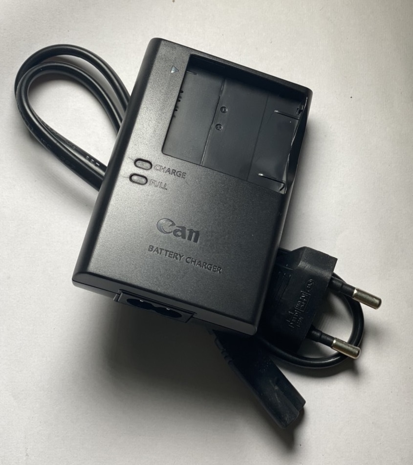 Sạc máy ảnh CB-2LDC cho pin NB-11L Sạc dây