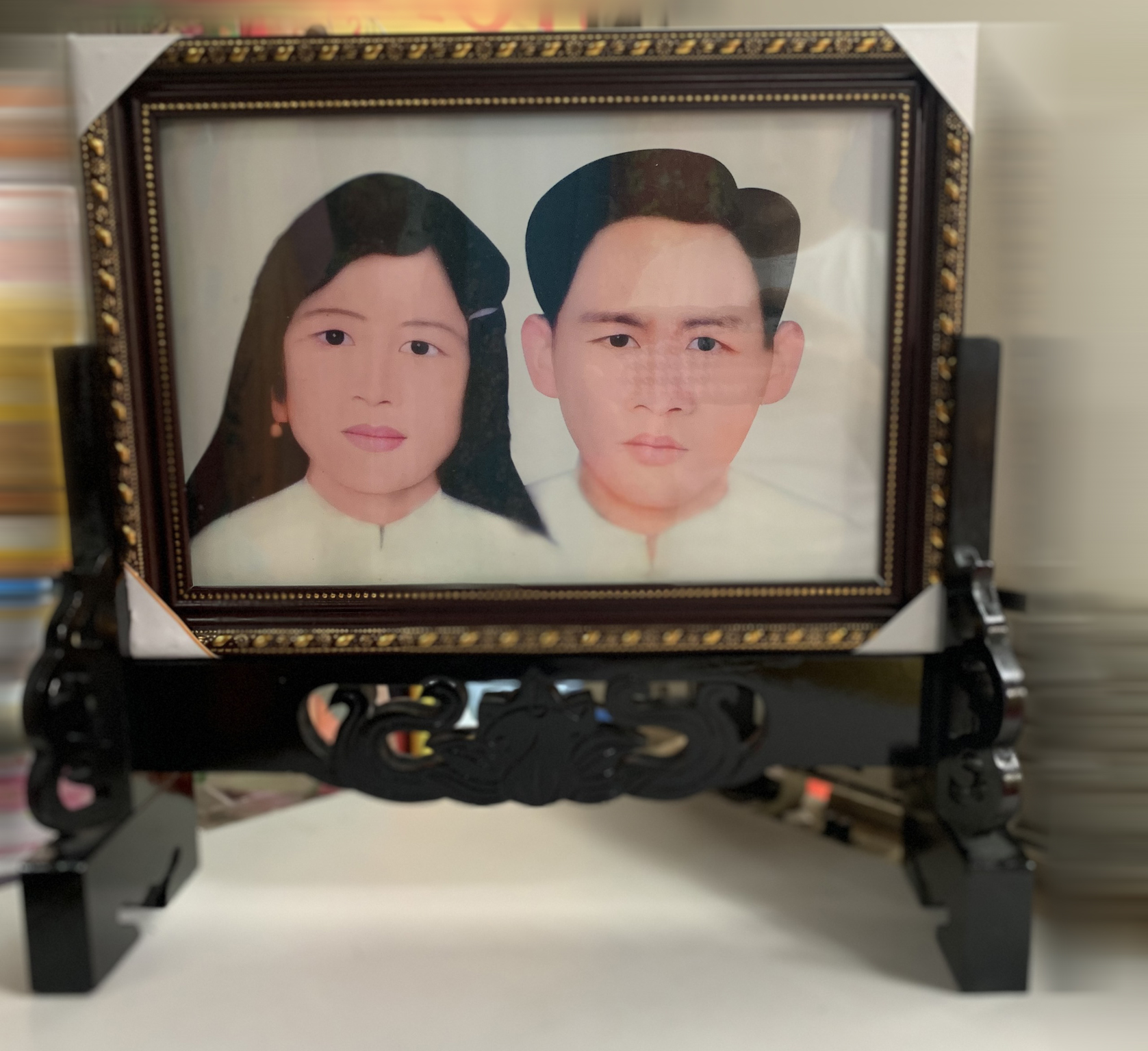 khung hình và chân khung hình để bàn thờ ( theo chiều ngang)