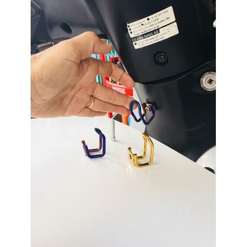 Móc treo đồ xe máy