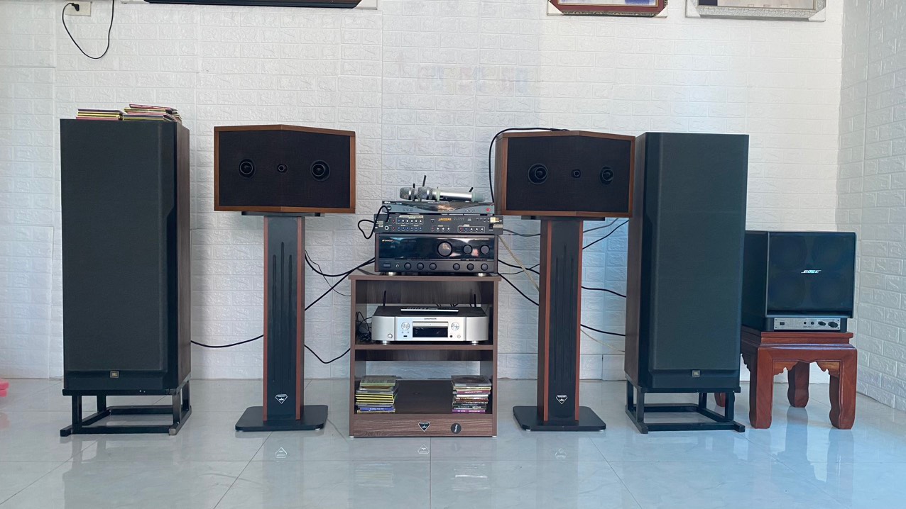 Chân loa karaoke Venza BM 85