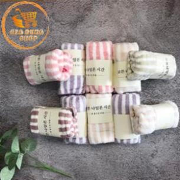 Khăn Mặt Lông Cừu Kích Thước 50x30cm Hàn Quốc (Có Dòng Kẻ)