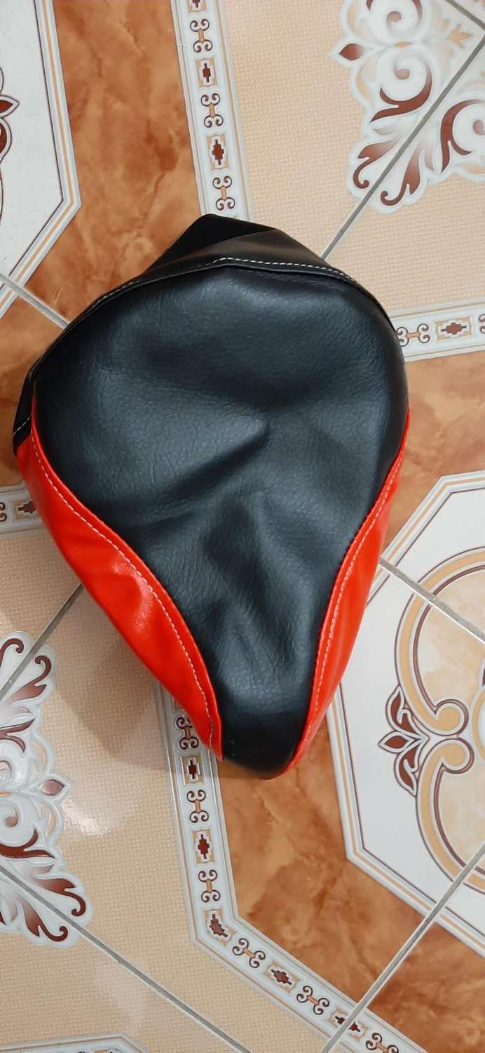 VỎ Yên - áo Yên xe đạp điện