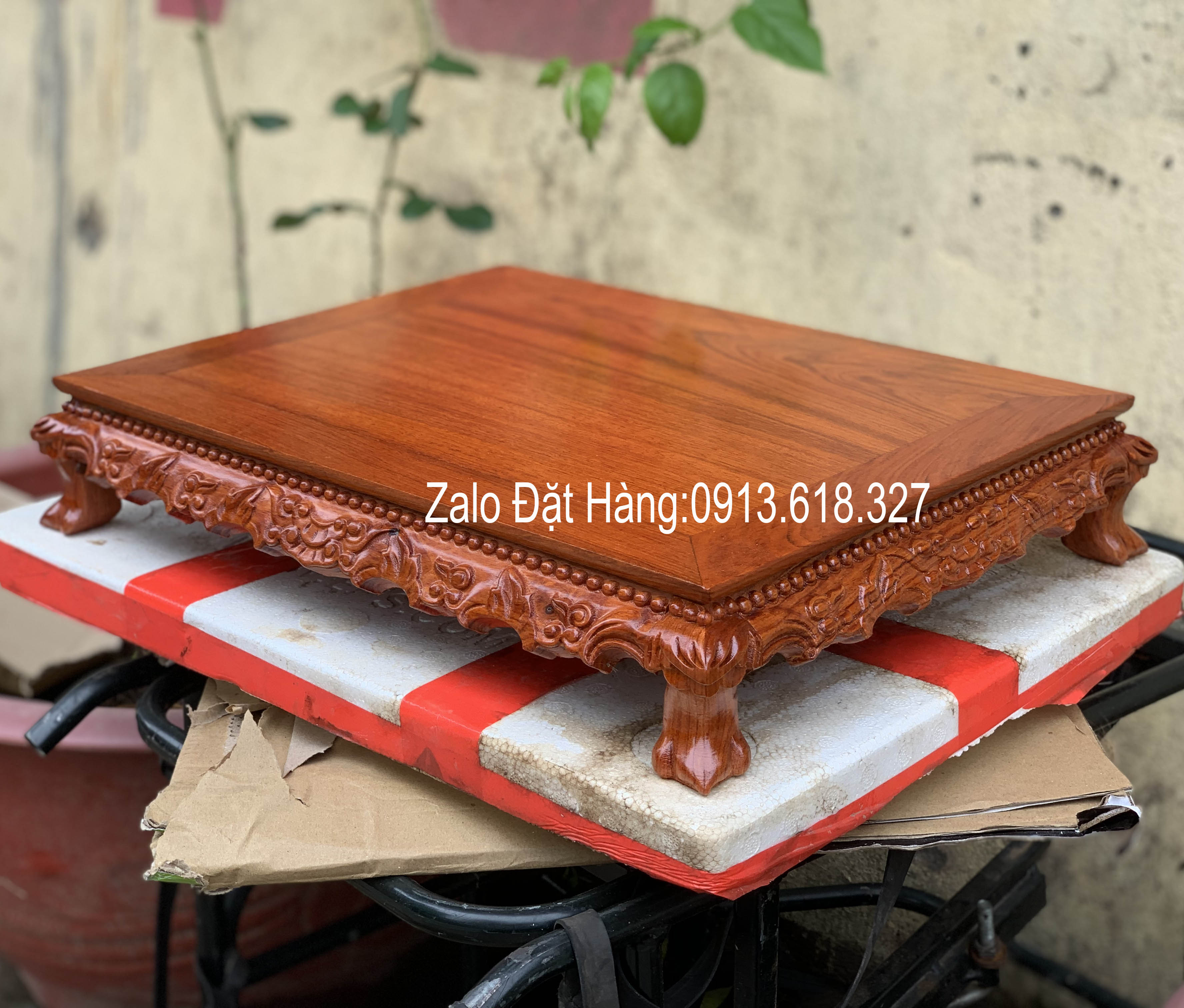 Đế chân quỳ Kỷ rồng gỗ hương kê tượng Cao 8cm