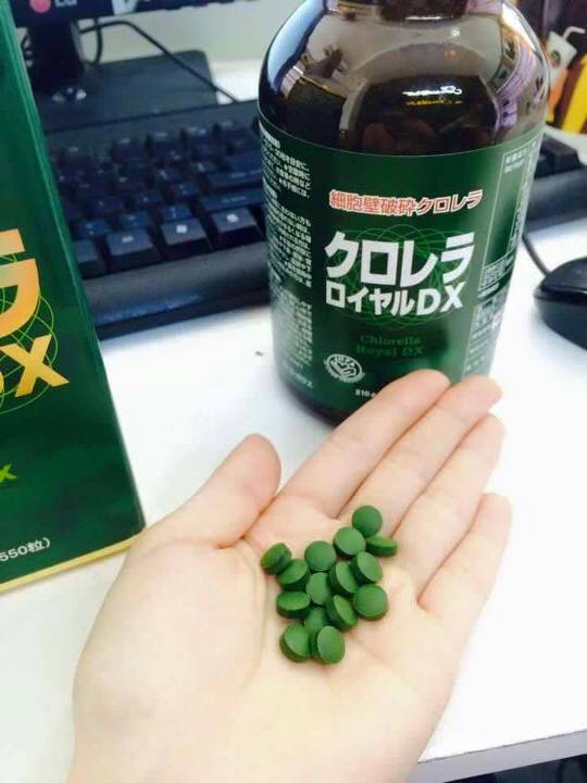 TẢO LỤC CHLORELLA ROYAL DX (HỘP 1550 VIÊN)