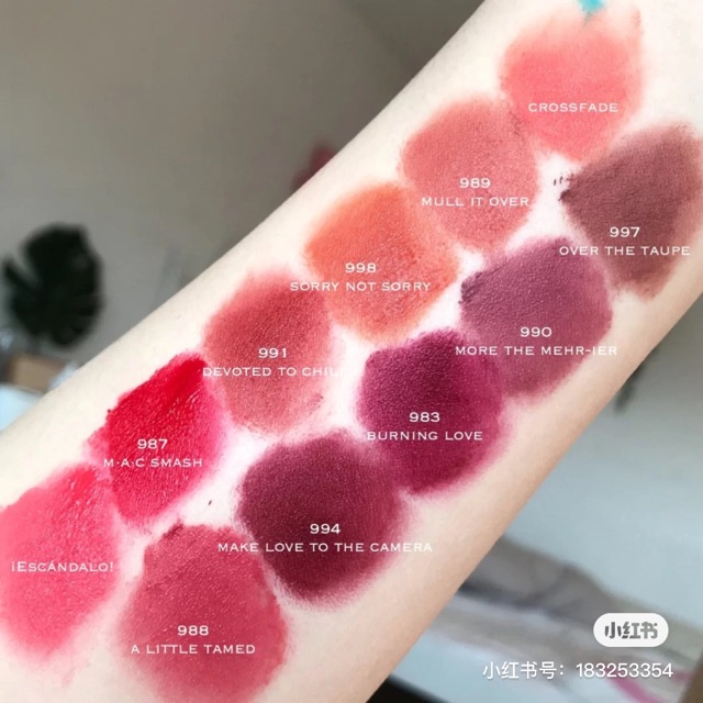 Son Kem Mac Powder Kiss liquid - Son Mac Lisa