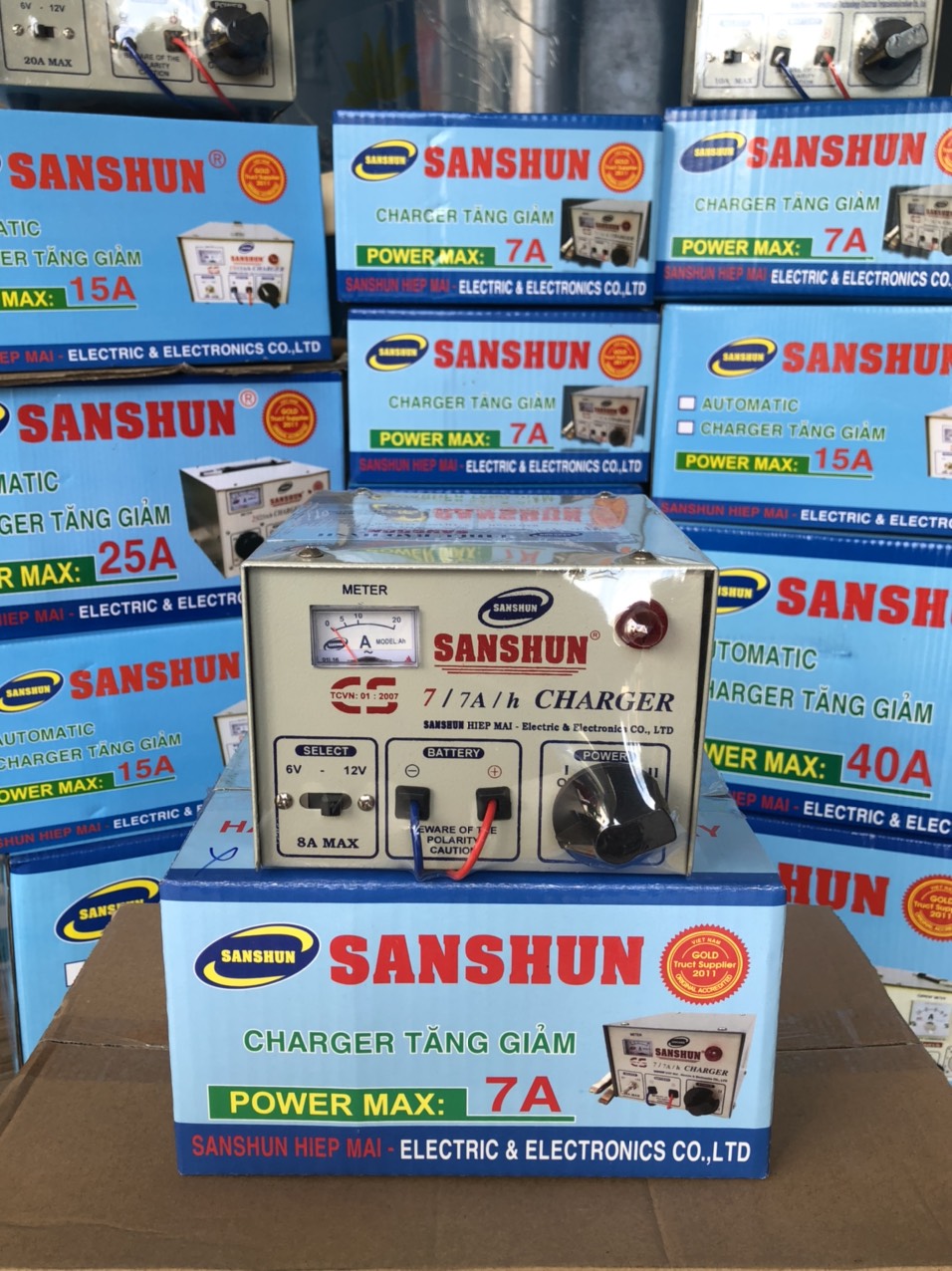 Sạc bình ắc quy Sanshun 7A - Hàng chính hãng