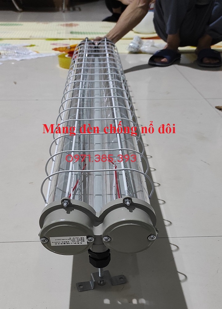 Máng đèn chống cháy nổ đôi 2x1,2m- đèn chống cháy nổ đôi