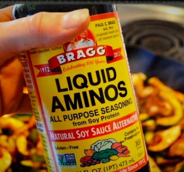 Nước tương (xì dầu) Non-GMO & Chế phẩm chăm cây Bragg Liquid Aminos 473ml