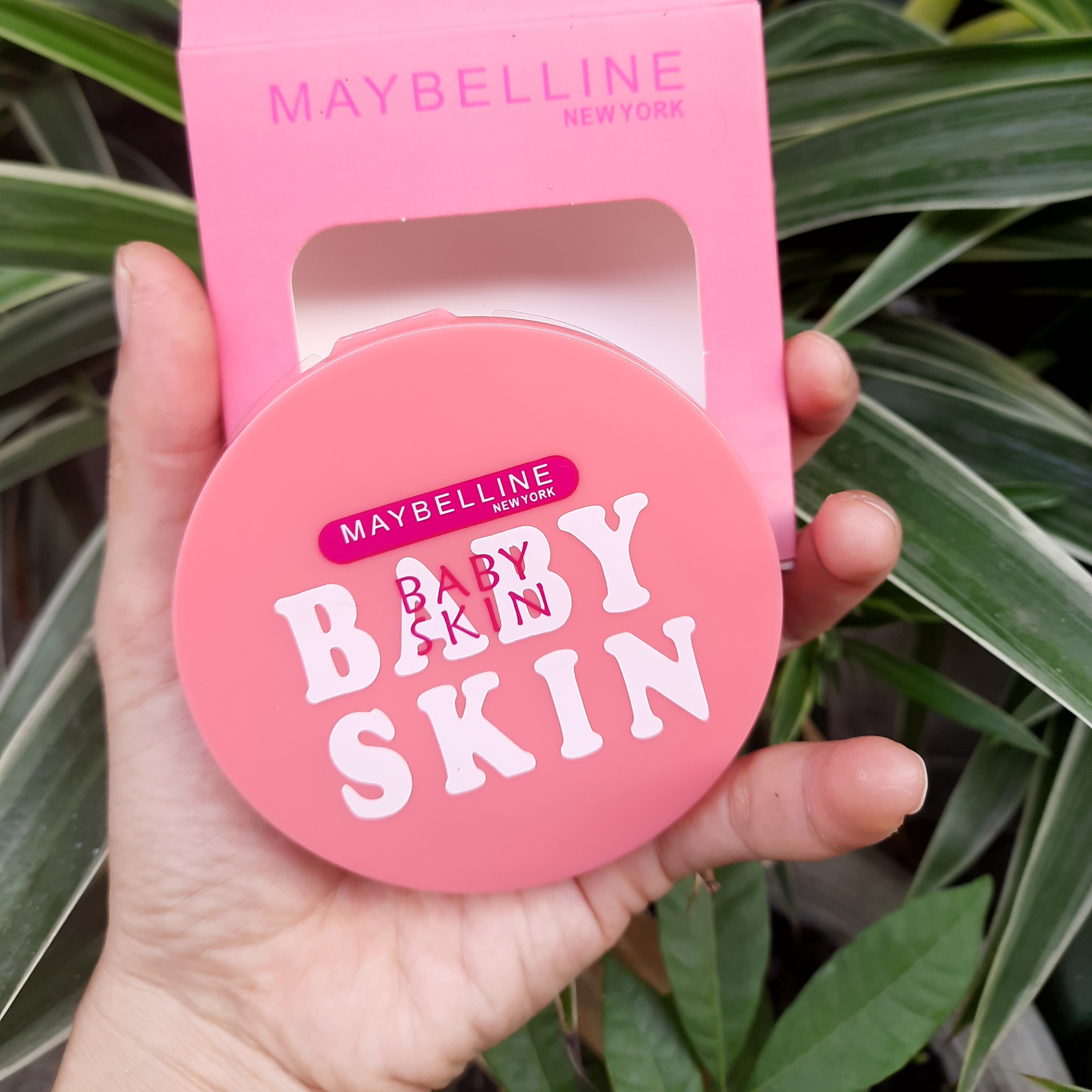 Phấn phủ maybelline baby skin 2 tầng kèm bông mút mền mịn