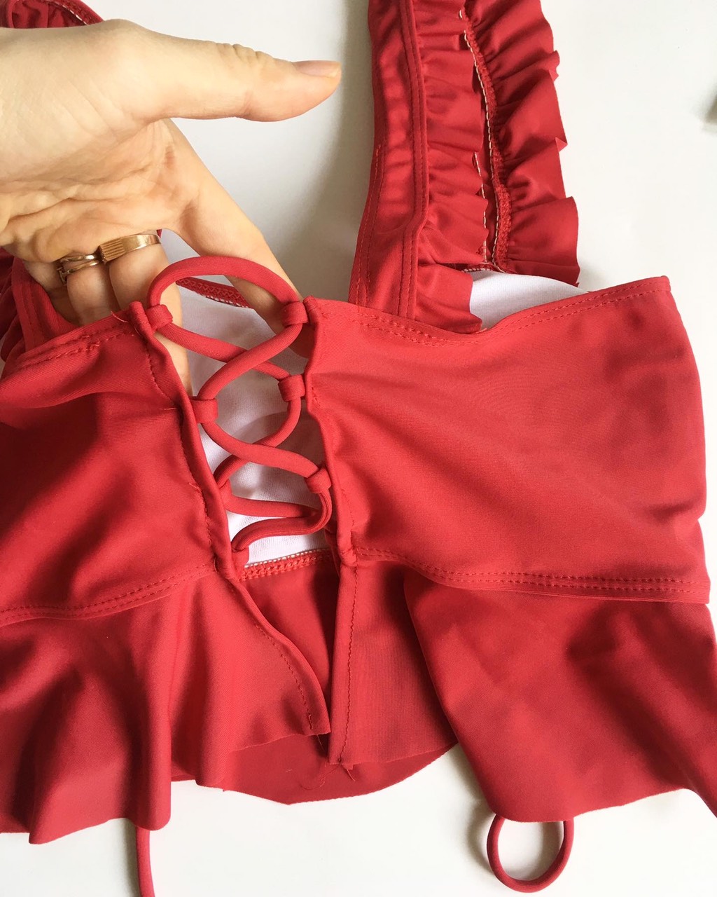 Bikini nhún bèo dễ thương màu đen