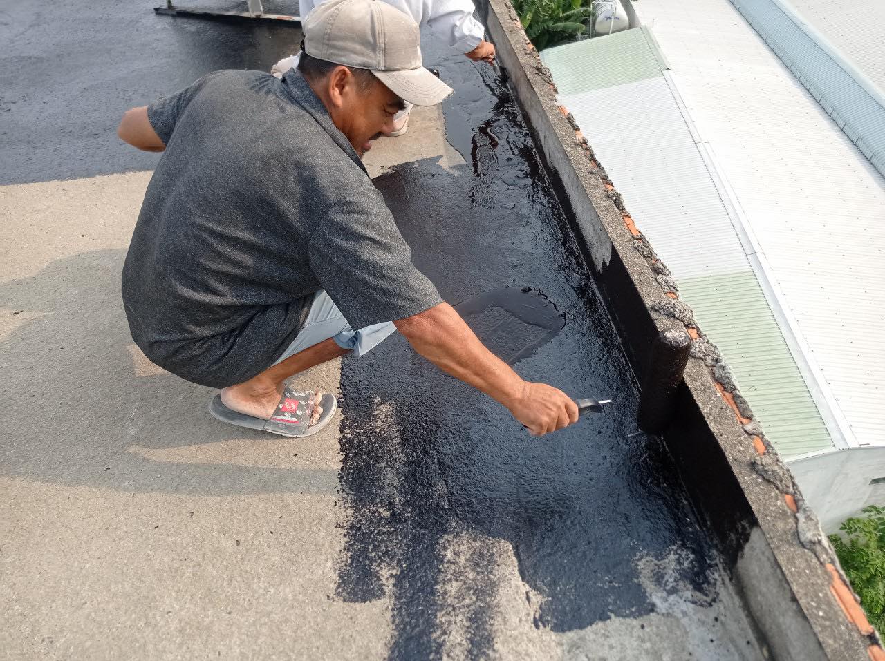 Nhựa Đường Siêu Chống Thấm  Lỏng ( 10 Lit )