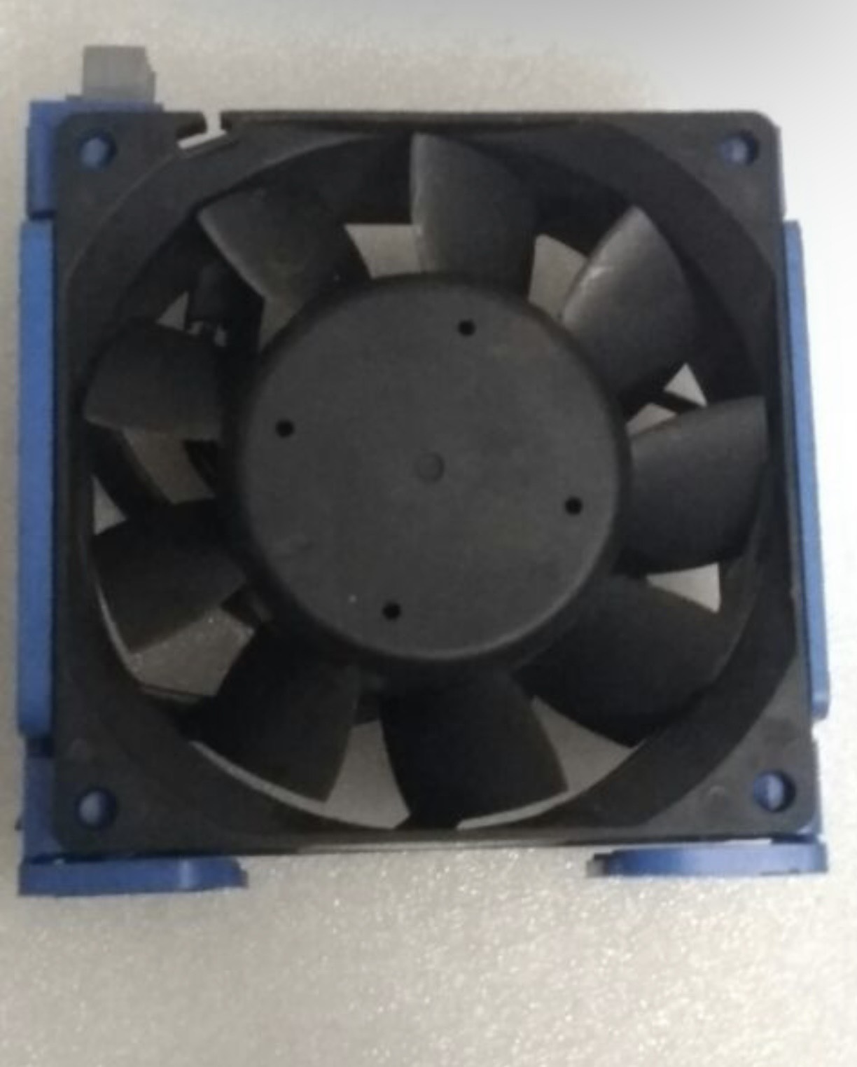 Quạt tản nhiệt DELTA 12V 3.30A 8cm