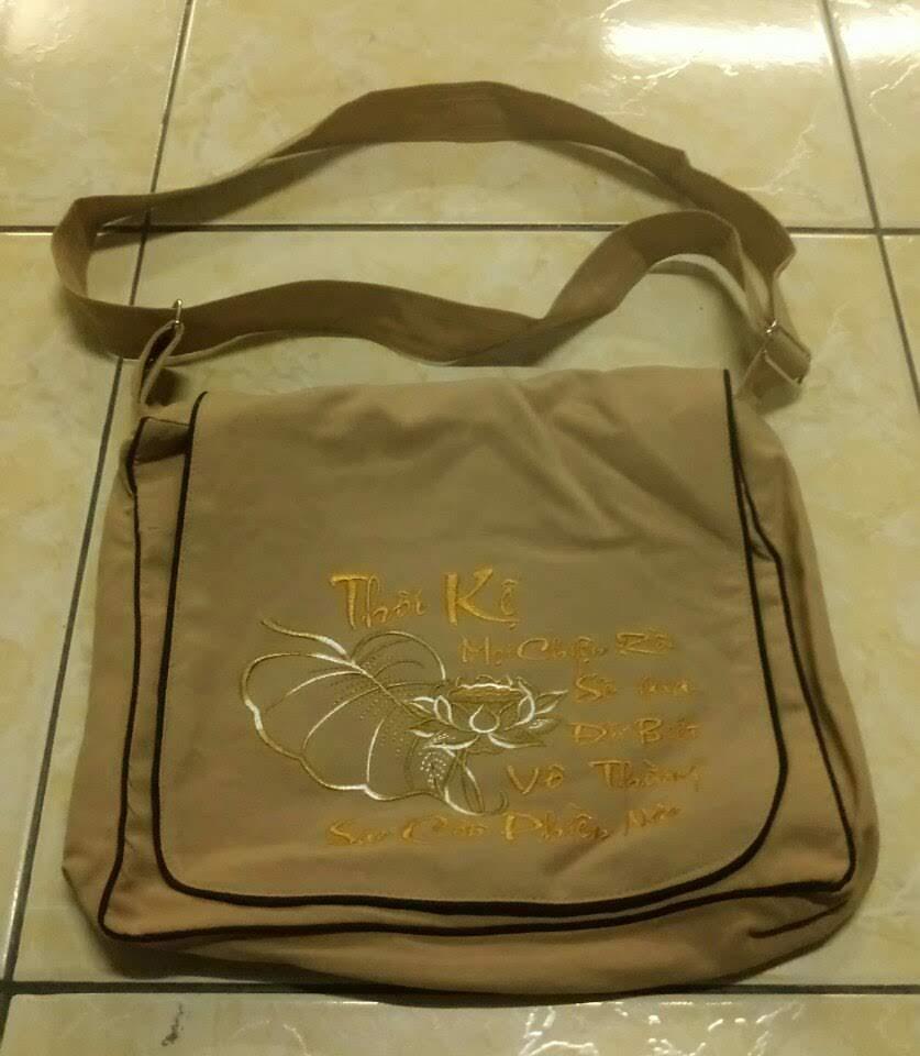[HCM]TÚI ĐEO CHÉO 25*25 CM