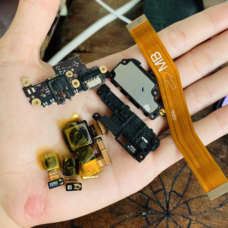 (Xiaomi Redmi Note 8 Pro) Camera trước sau,cáp nối main,Main sạc,loa ngoài rin bóc máy