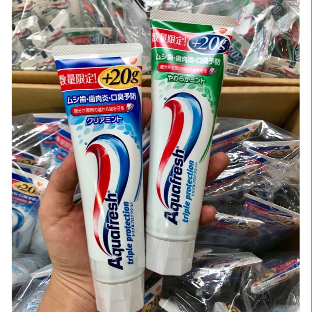 Kem đánh răng Aquafresh Nhật Bản 140g