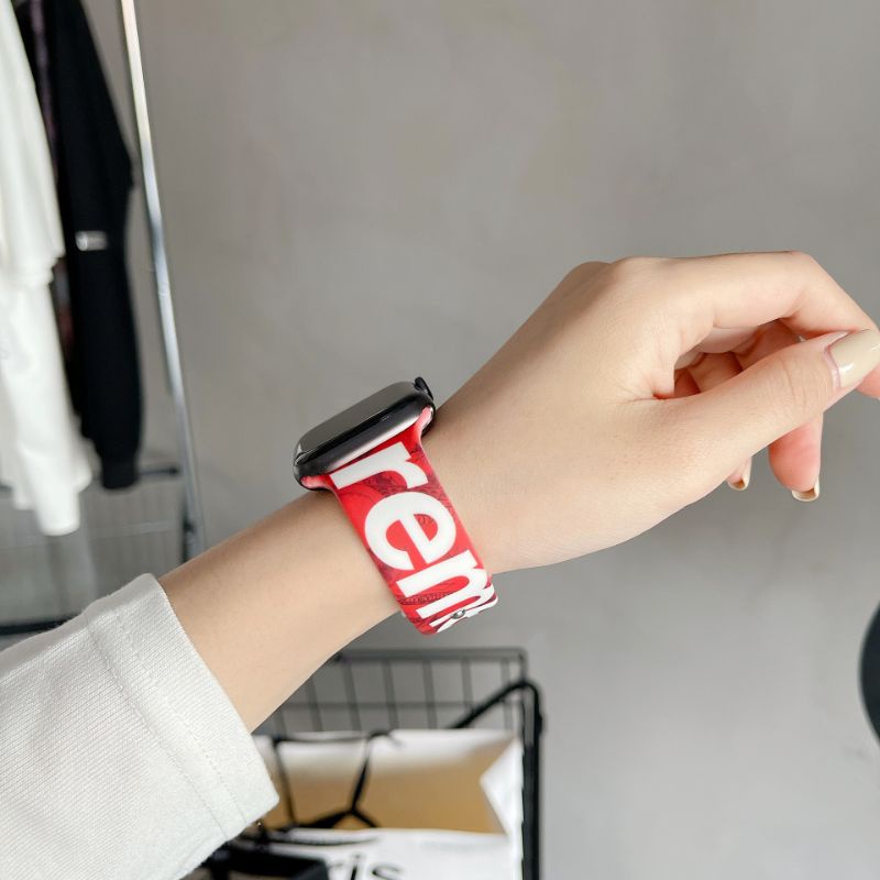 Dây đeo apple watch Supreme