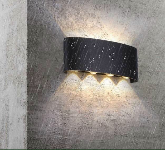 Đèn tường 2 đầu  ,đèn hắt tường sân vườn,cầu thang -8W (đủ W)