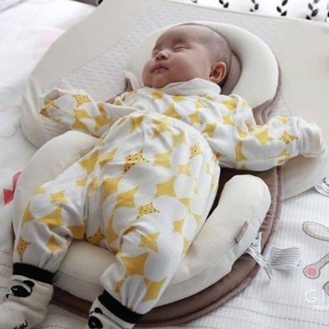 Đệm ngủ đúng tư thế cho bé JJovce