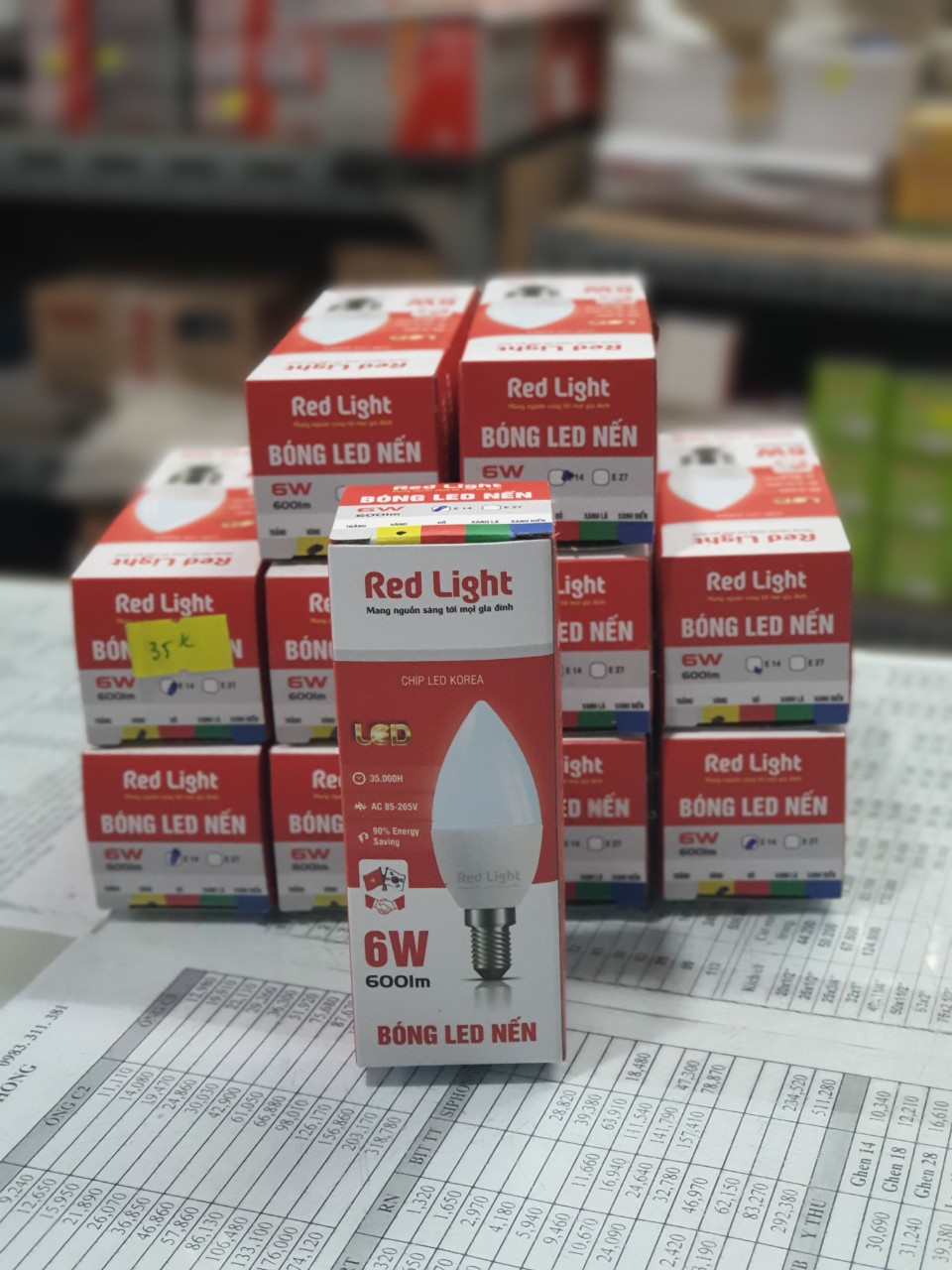 Bóng nhót Led bulb 6w Red light đui xoáy nhỏ E14