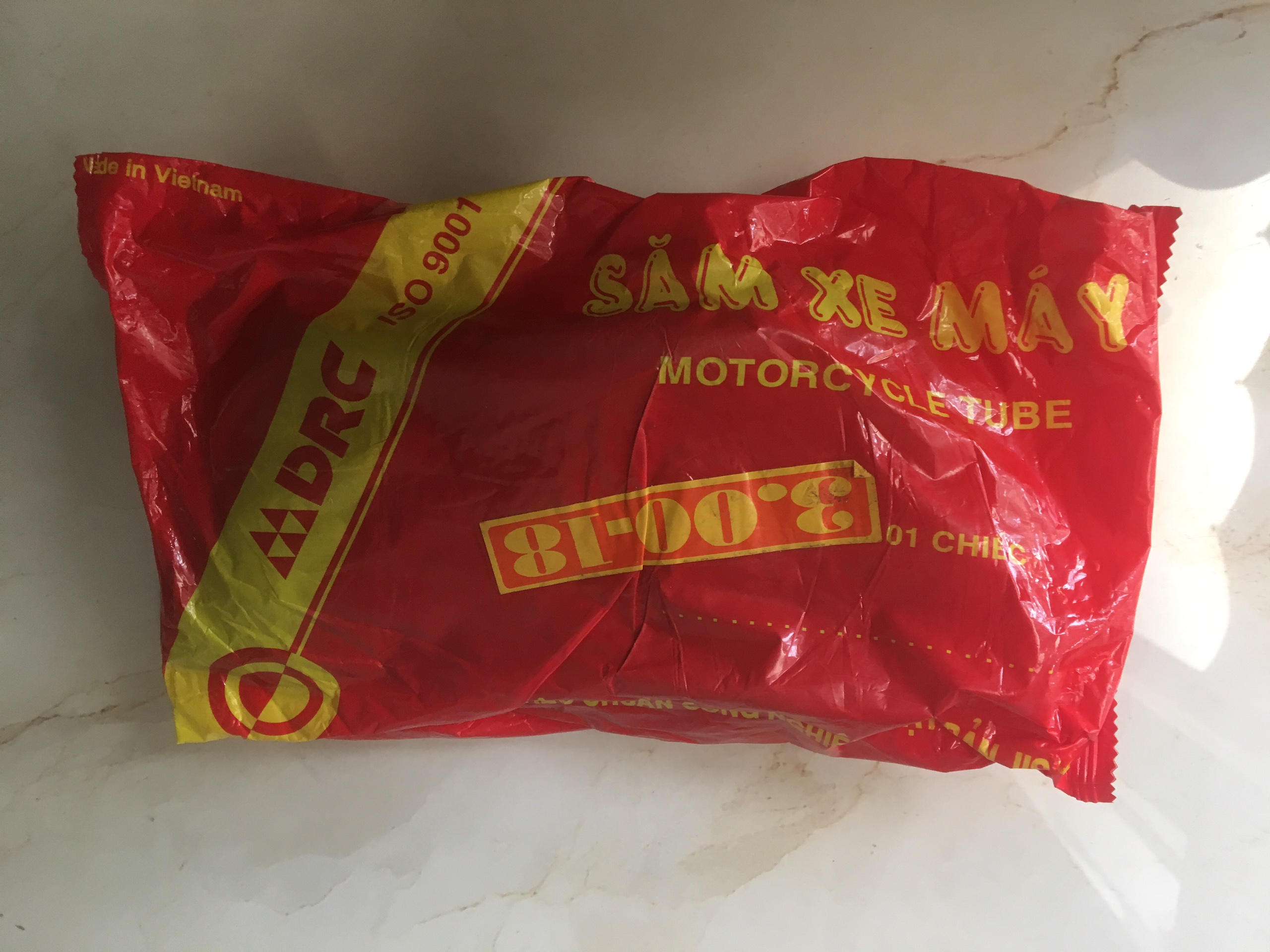 Lốp Xe Máy DRC 3.00-18