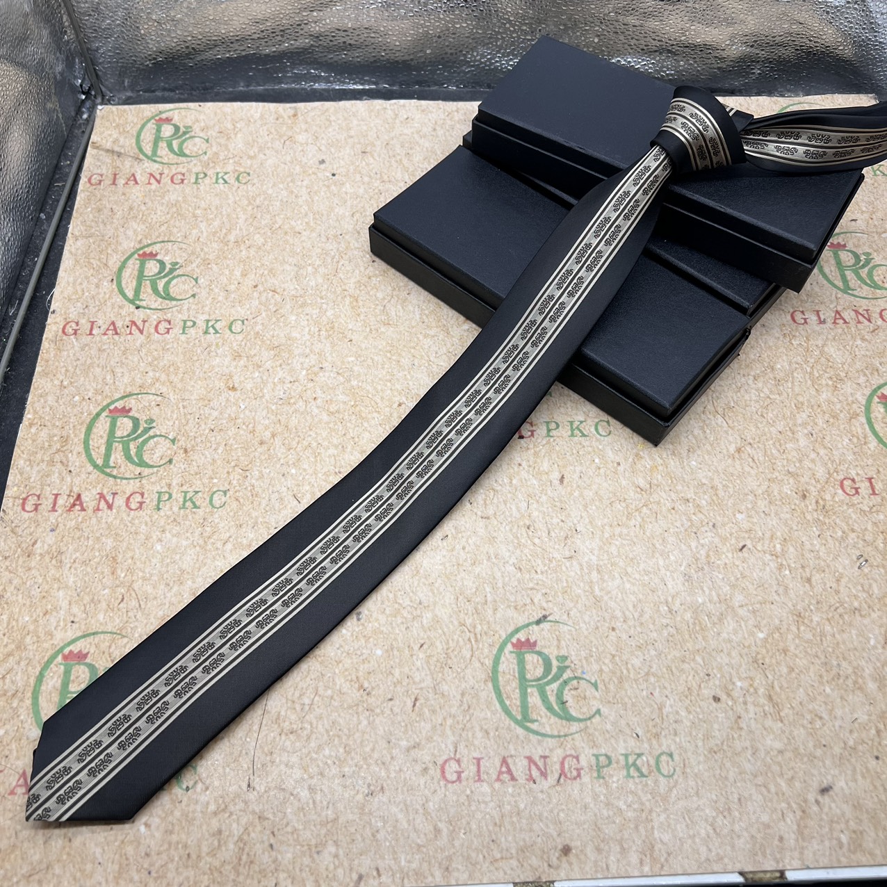Cà vạt nam cao cấp màu Nâu sang trọng 6cm tự thắt Giangpkc