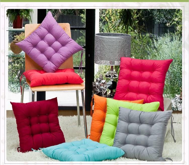 Nệm ngồi đơn sắc BUDECOR có dây cột kiểu Nhật