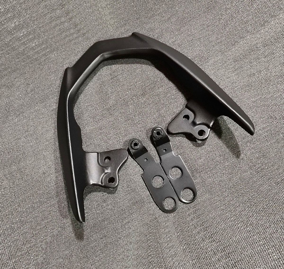 Cảng Sau V1 xe Winner X, Winner 150, Exciter 150 Nhôm Đúc Kiểu V1 Spark - HÀNG CTY